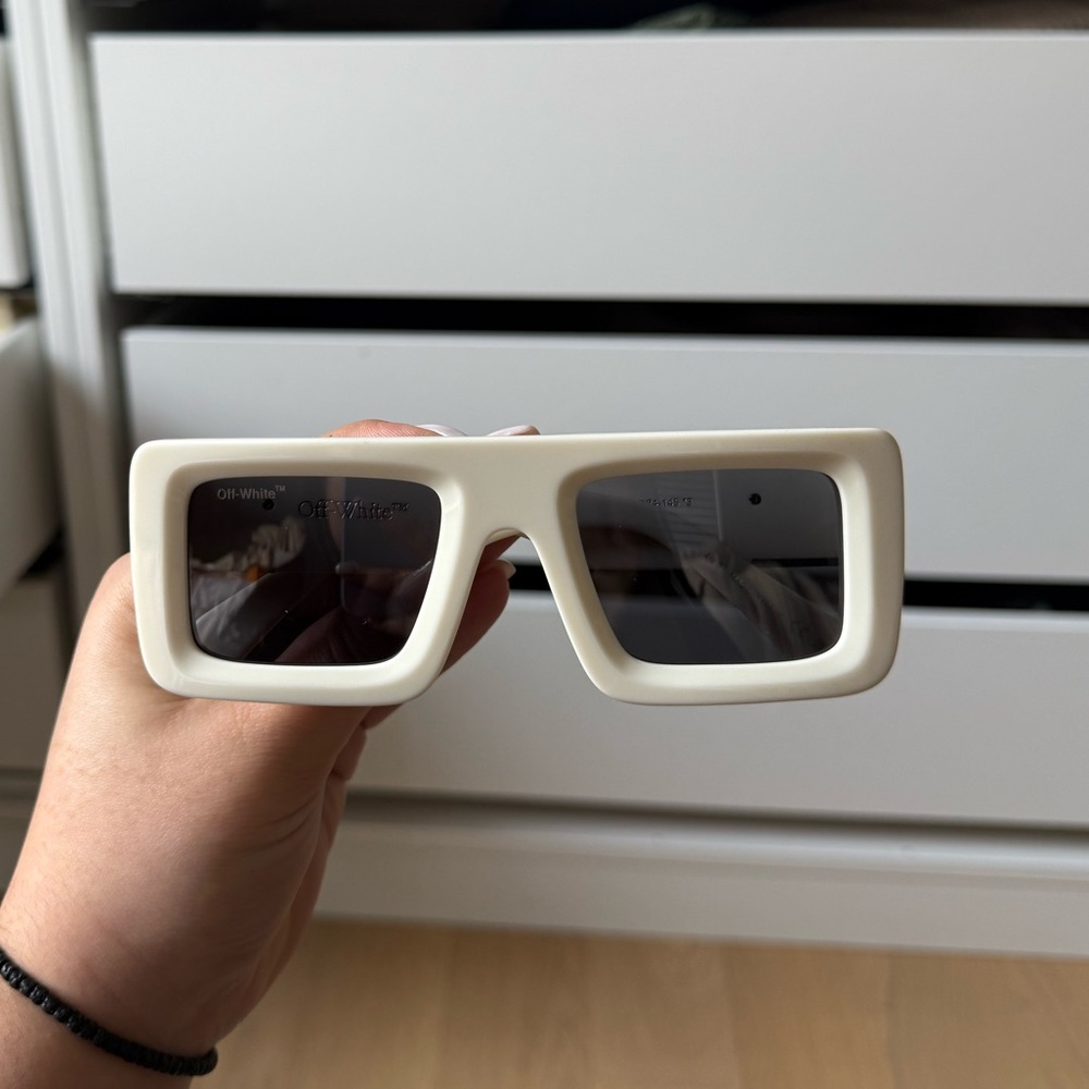 Off-White Cream Rectangular Chunky Frame Sunglass… - image 1